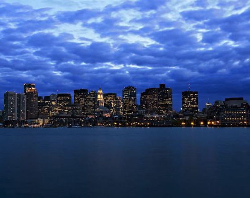 Boston Harbor: Full Moon Cruise With Champagne Option - Purchasing Snacks and Drinks