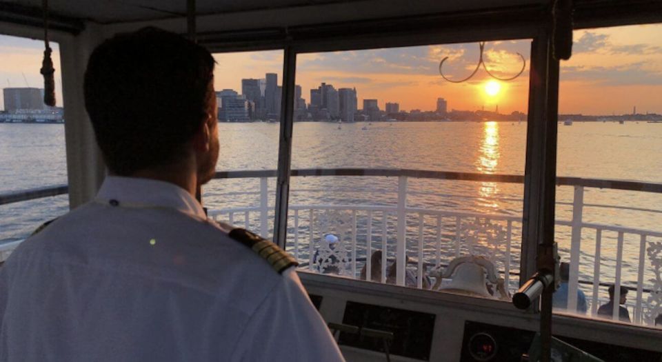 Boston Harbor: Full Moon Cruise With Champagne Option - Champagne Option