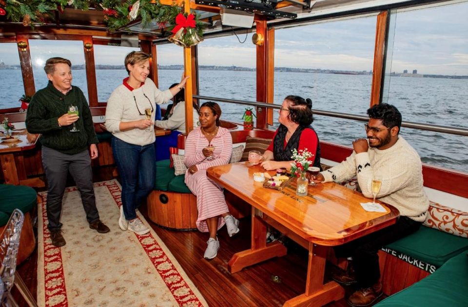 Boston: Harbor Sunset Yacht Cruise - Watching the Sunset Aboard Northern Lights