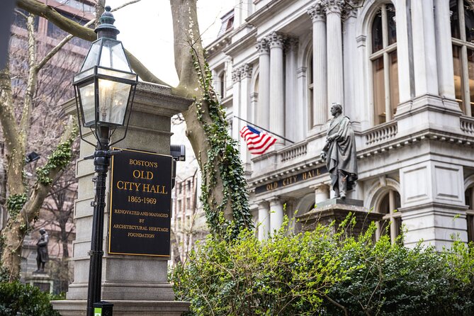 Boston History & Highlights Walking Tour - Beacon Hill Exploration