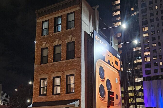 Boston Pre-Game Walking Food Tour to TD Garden - Cheers at Night Shift Brewing and The Greatest Bar