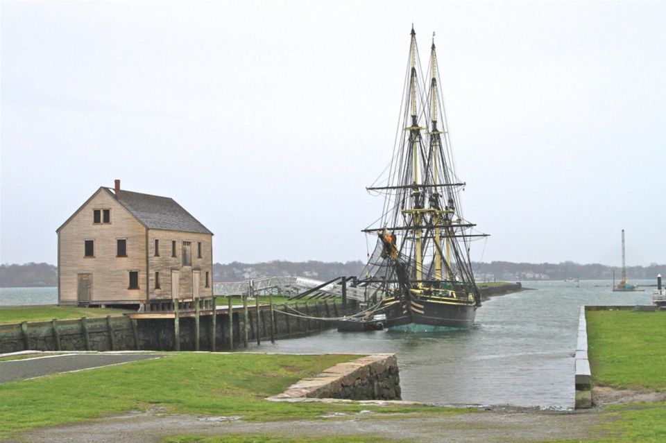 Boston: Salem and North Shore Private Guided Tour - Customer Review