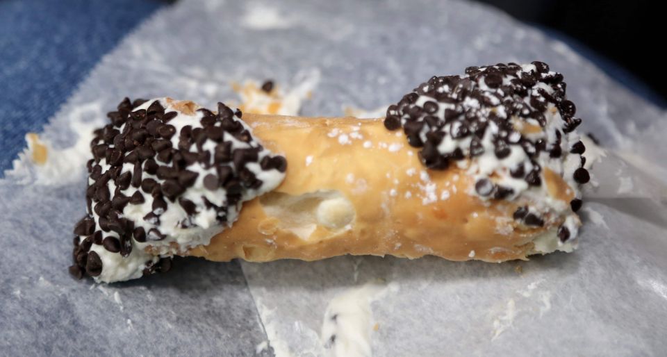 Boston: Seafood Tasting Walking Tour - Tour Itinerary