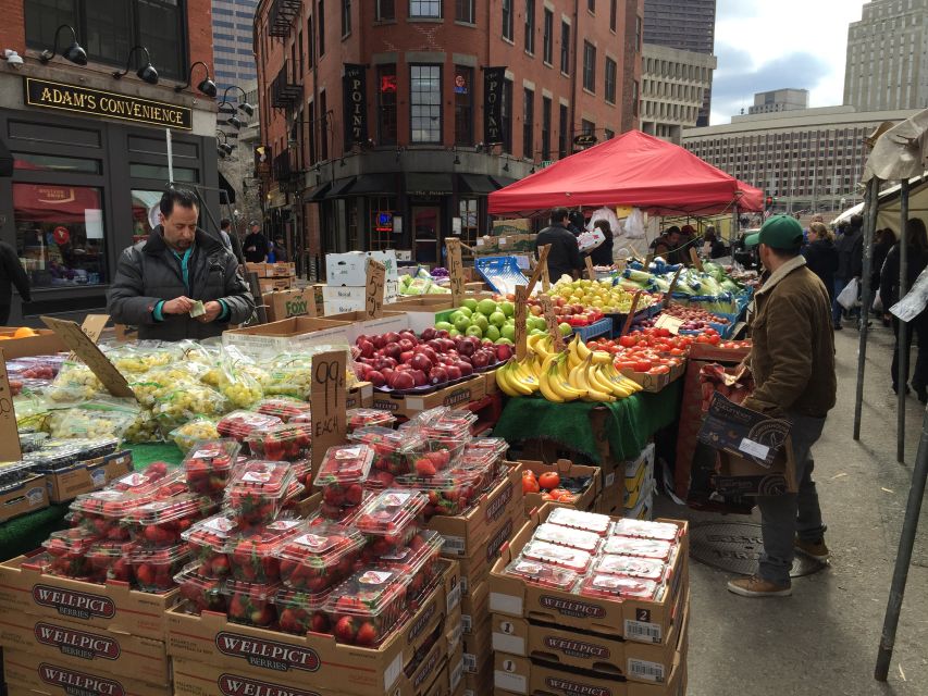 Boston: Seafood Tasting Walking Tour - Taste Iconic Seafood Dishes
