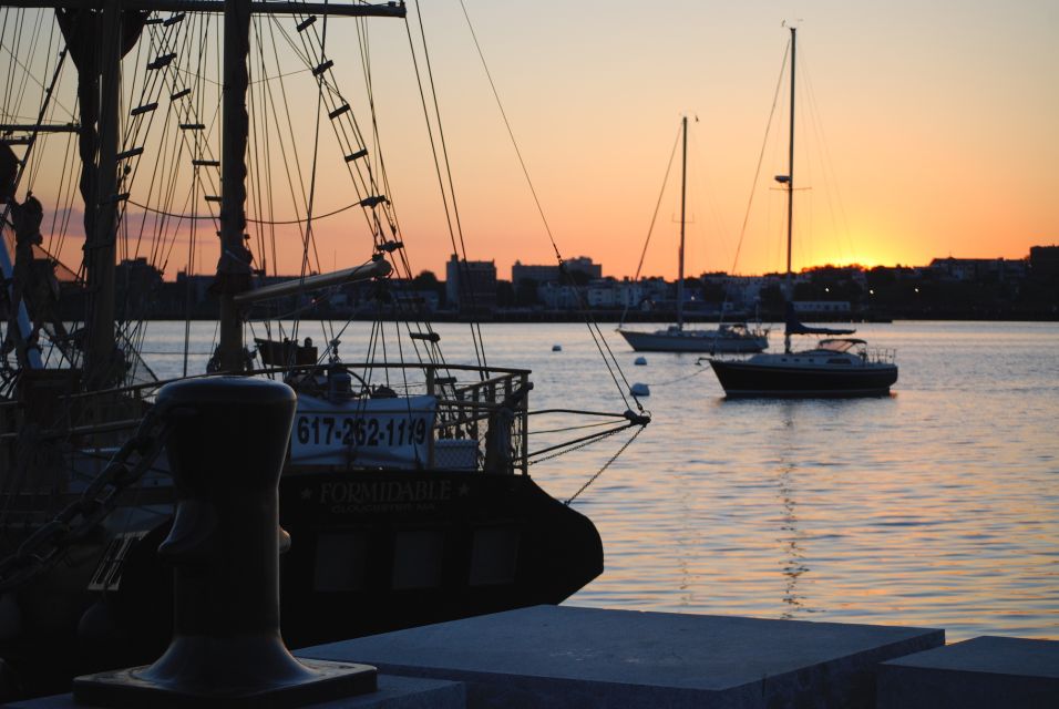 Boston: Sunset Skyline Cruise With Commentary - Commentary and Sights