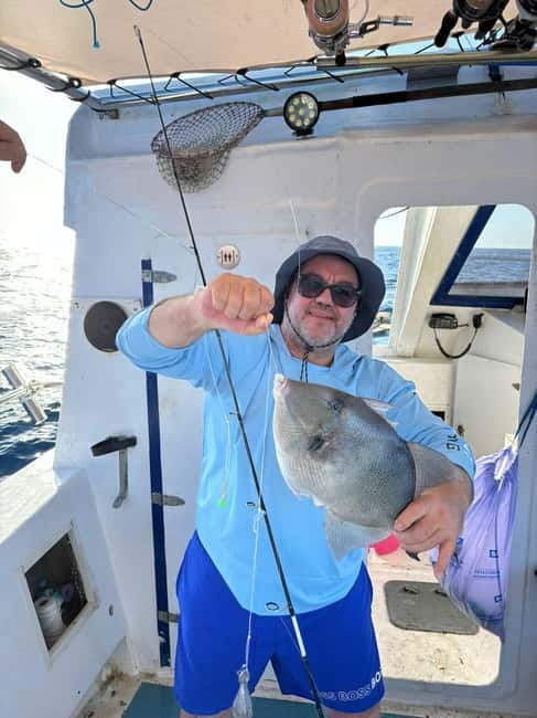 Bottom fishing & light trolling Puerto Calero, Lanzarote - The Sum Up