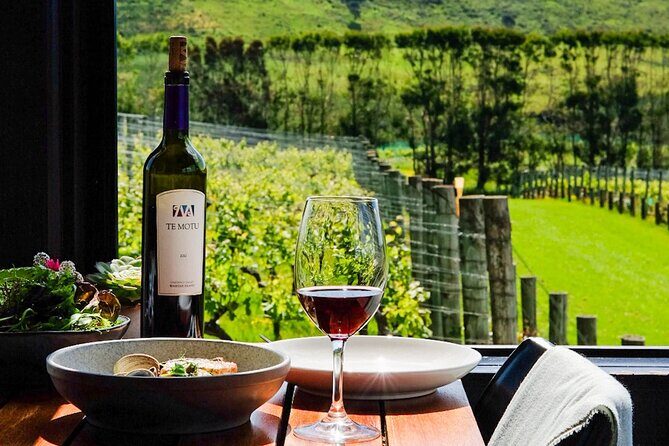 Boutique Waiheke Island Wine, Gin and Food Tour - A Closer Look at the Waiheke Experience