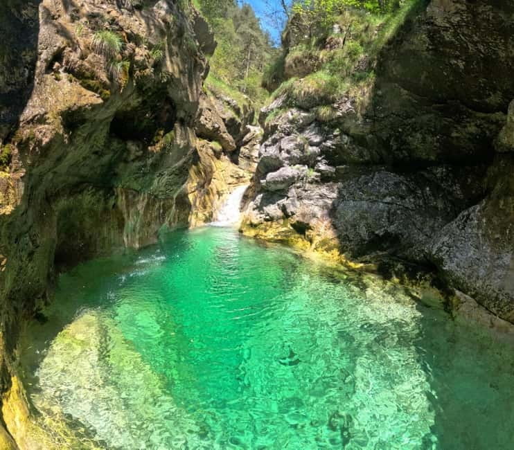 Bovec: Ronek Stream Canyoning Adventure - The Descent: Walking, Climbing, and Jumping
