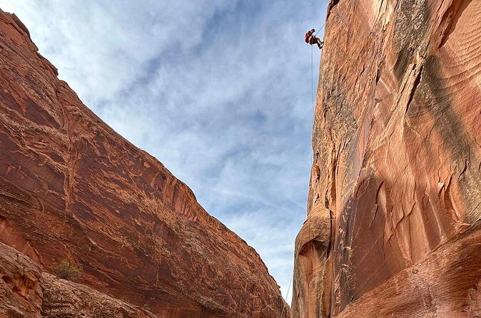 Bow and Arrow Canyon Hike and Rappel Adventure - Who Will Love This Experience?