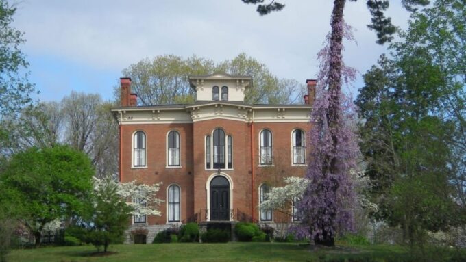 Bowling Green: Riverview at Hobson Grove Historic House - Tour Availability