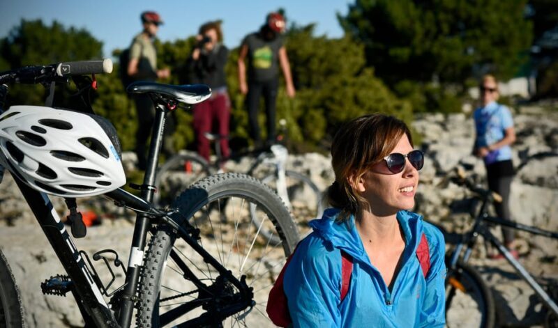 Bra island: Vidova Gora krip Splitska Postira Biking Tour - Ending in Dol: A Quiet Village