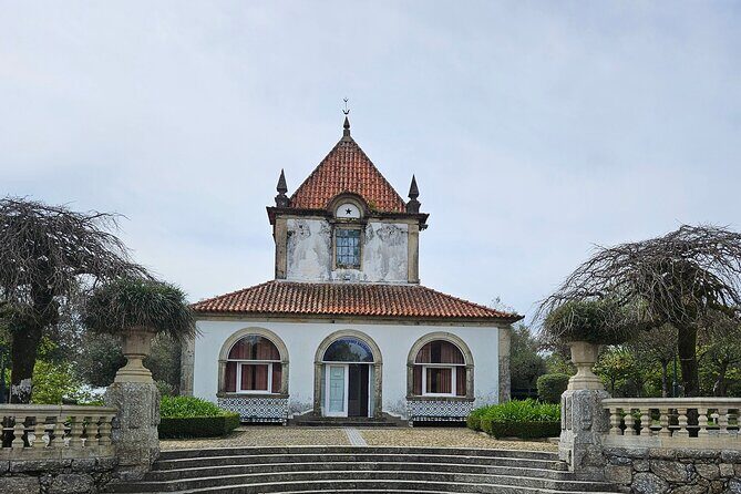 Braga and Guimarães from Porto with limited small group - Travel Tips and Practicalities