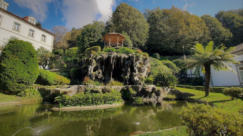 Braga and Guimarães Historical and Cultural Tour From Porto - Key Points