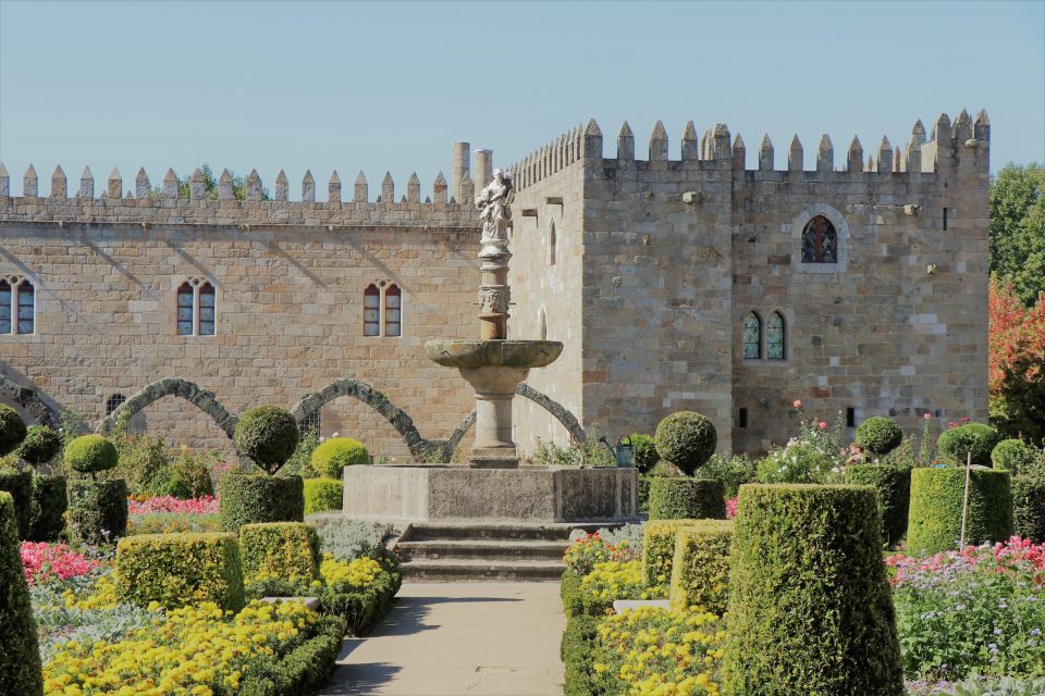 Braga and Guimarães Historical and Cultural Tour From Porto - Palace of the Dukes
