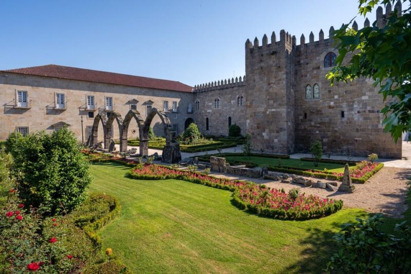 Braga: Flexible Walking Tour in Historic Center - An Insider Look at the Braga Walking Tour
