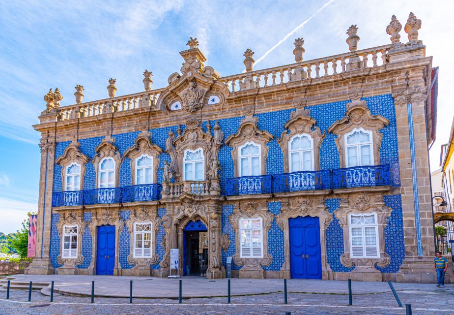 Braga: Roman Heritage City Exploration Game - Booking Your Adventure