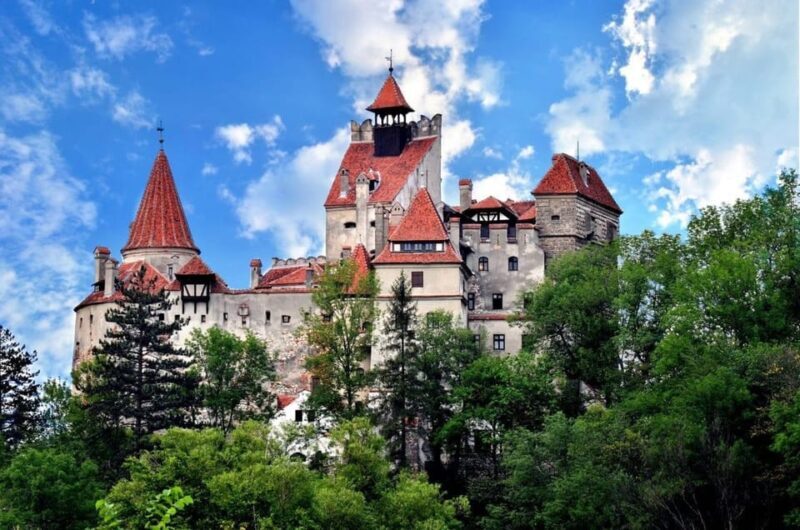 Bran Castle: City Break with Halloween Party, dinner, hotel - Key Points  