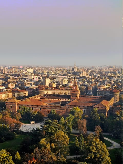 Branca Tower and Sforza Castle Guided Tour - Key Points