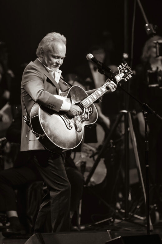 Branson: Jimmy Fortune Live Concert - The Venue: The Mansion Theatre