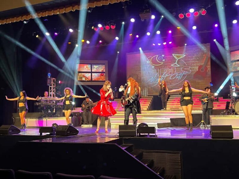 Branson: Legends in Concert Show Tickets - Who Should Consider This Experience?