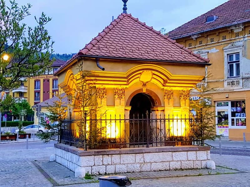 Braov Bike Exploration: Scenic Routes & Local Flavors - Exploring Braov from a Different Angle