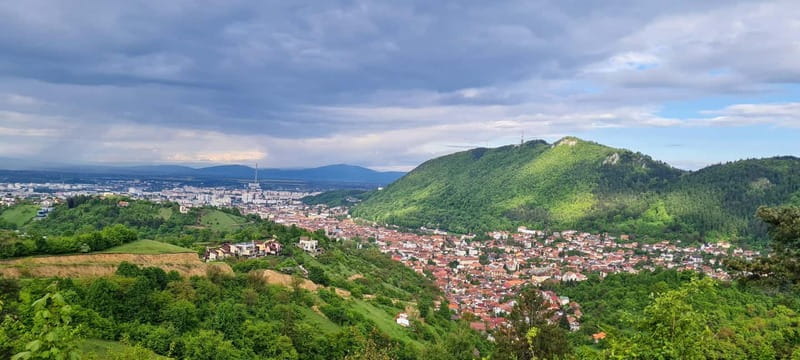 Braov Bike Exploration: Scenic Routes & Local Flavors - FAQ