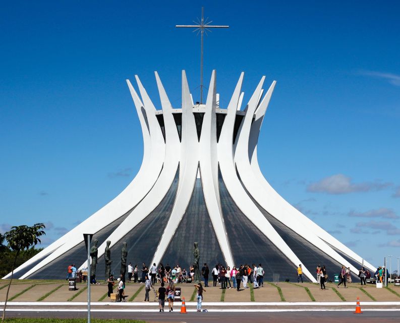 Brasilia Tour - Key Locations Explored