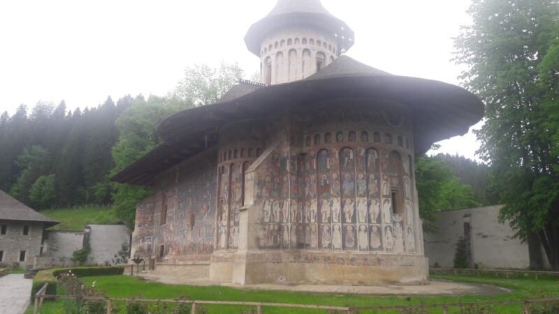 Brasov: 2-Days Bucovina Monasteries Tour - Day 1 Itinerary Highlights