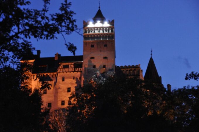 Brasov: Bran, Peles and Cantacuzino Castles Day Tour - Important Information