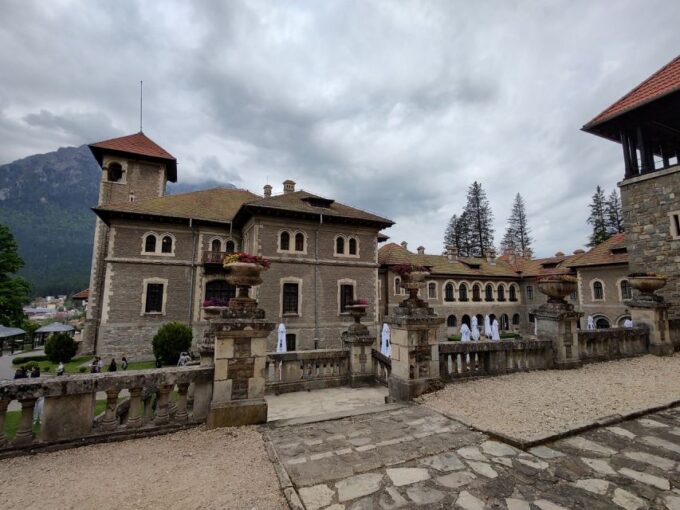 Brasov: Bran, Peles and Cantacuzino Castles Day Tour - Traveler Feedback
