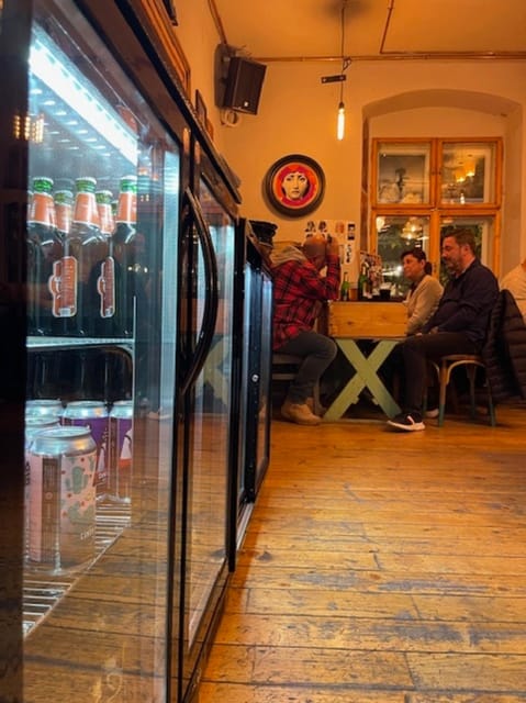 Brasov Brew Cruise: A Hoppy Adventure Through History - Starting Point and Meeting Details