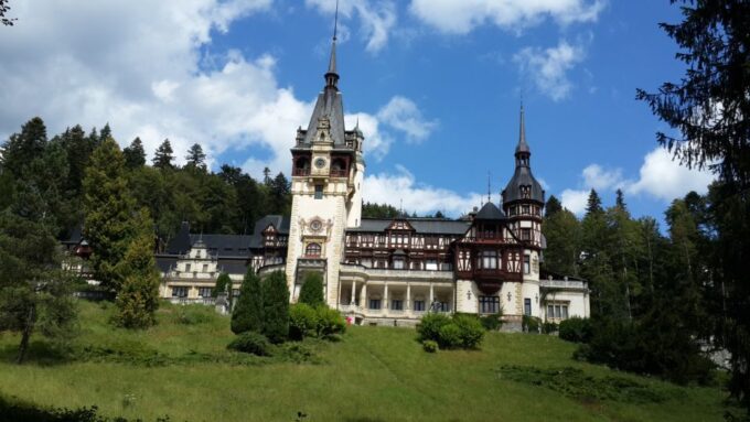 Brasov: Peles Castle, Bran Castle & Rasnov Fortress Day Tour - Booking Details