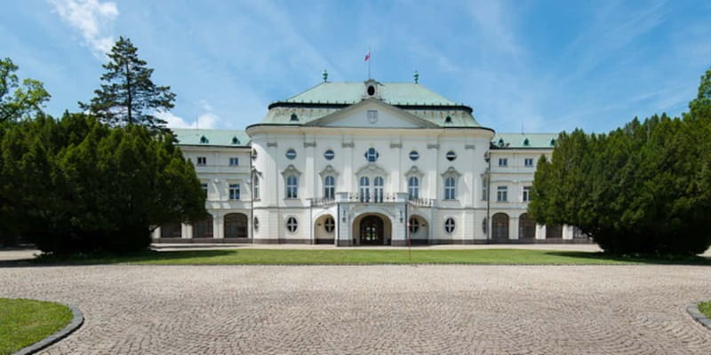 Bratislava: Private City Highlights Tour by Car - Who Should Consider This Tour?