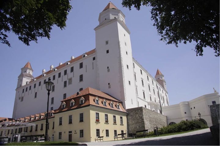 Bratislava Private Tour from Vienna - Highlights of the Sights