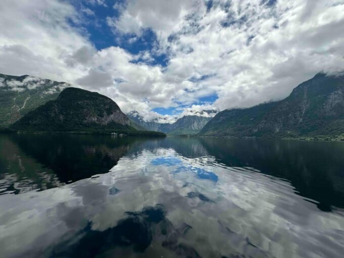 Bratislava/Vienna: Melk, Hallstatt, and Salzburg Day Trip - Tips for a Memorable Trip