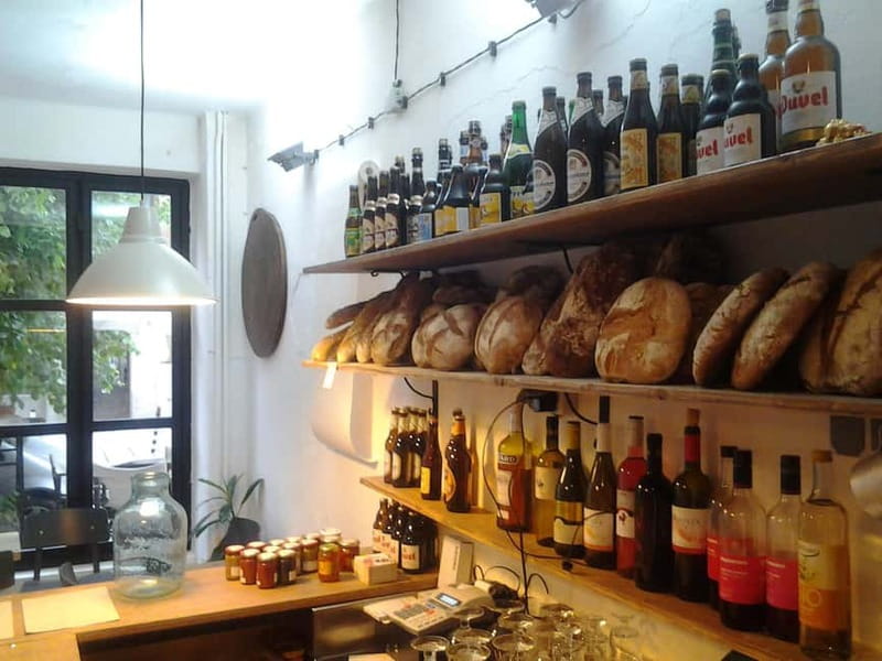 Breakfast and Sights - The Culinary Highlights: Traditional and Modern