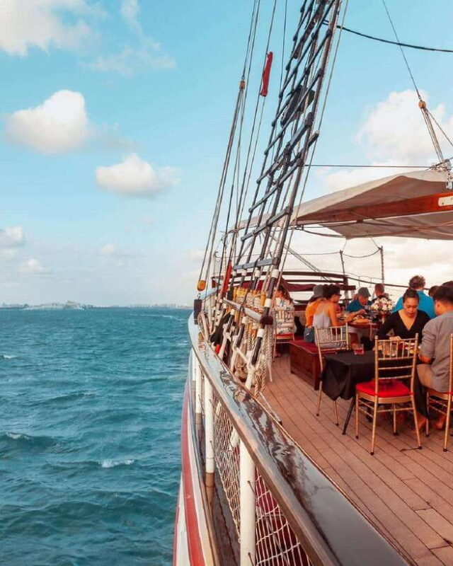 Breakfast Cruise onboard a Tall Ship Royal Albatross - What To Expect from the Royal Albatross Breakfast Cruise