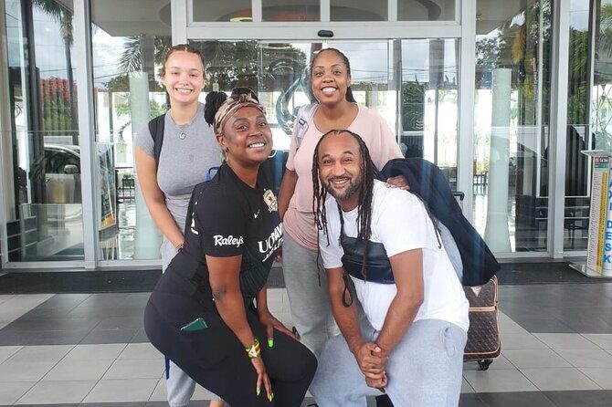 Breathless & Secrets Hotels Private Airport Transfer - What Makes This Service Stand Out