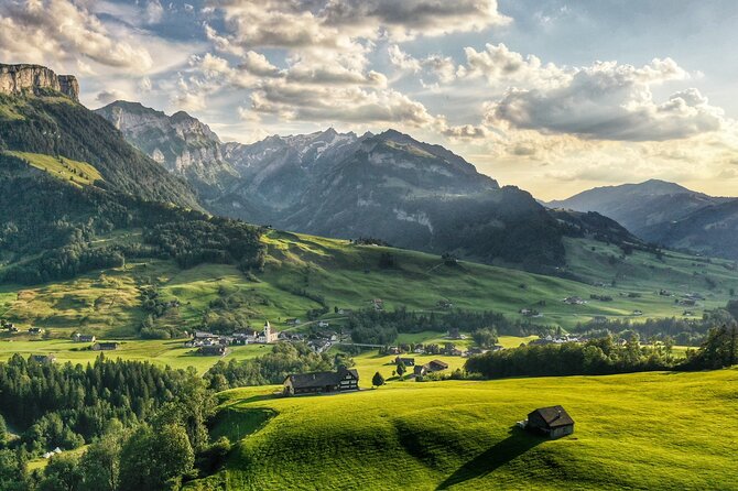Breathtaking Private Hike With a Local Swiss Expert (1 Day Trip) - Booking Your Trip