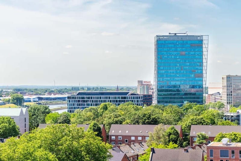 Bremen from above! Rooftop tour with the roof of the Kunsthalle Bremen - An In-Depth Look at the Bremen Rooftop Tour