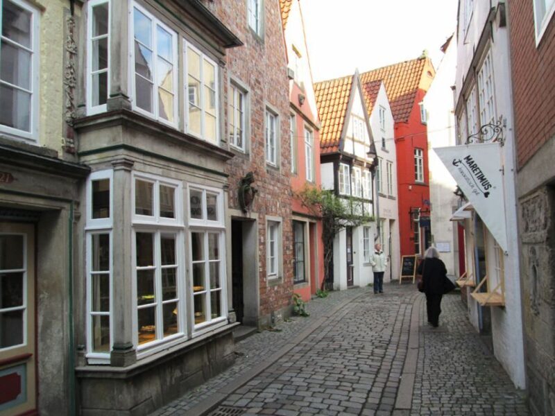 Bremen: Walking Tour of Historic Schnoor District - Discovering Bremen’s Schnoor District