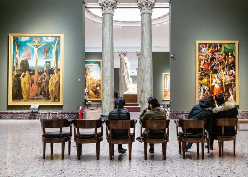 Brera Gallery Tour & Walk Through Historic Brera District - Key Points