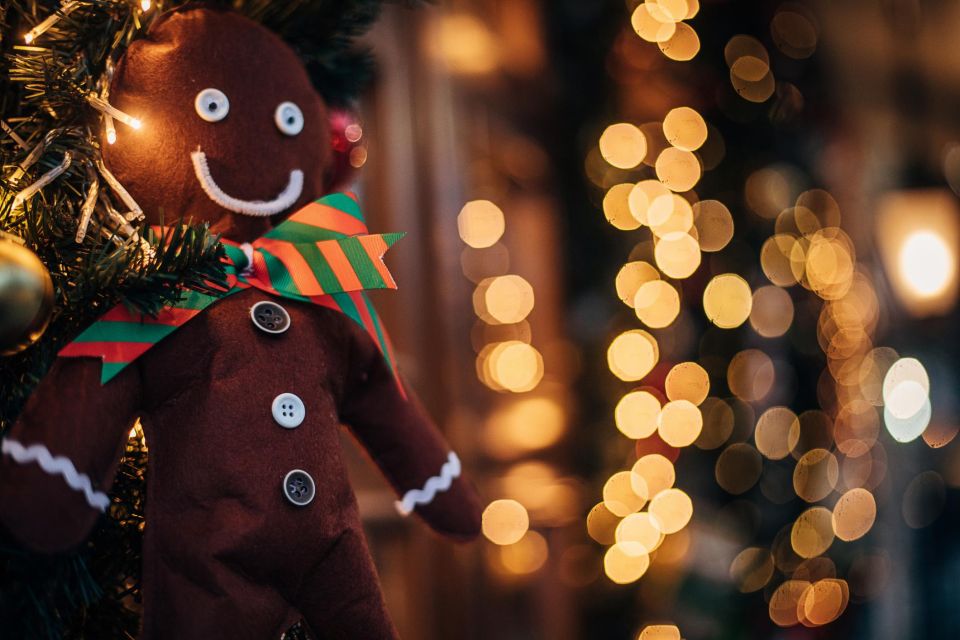 Brescia's Yuletide Charm: A Festive Walking Tour - Festive Walking Tour