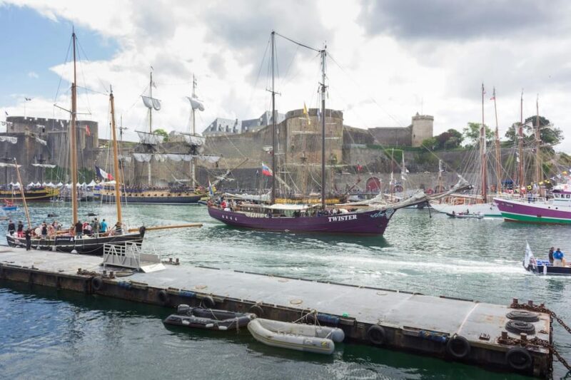 Brest: Historical Walking Tour With Téléphérique Ride - Starting Location