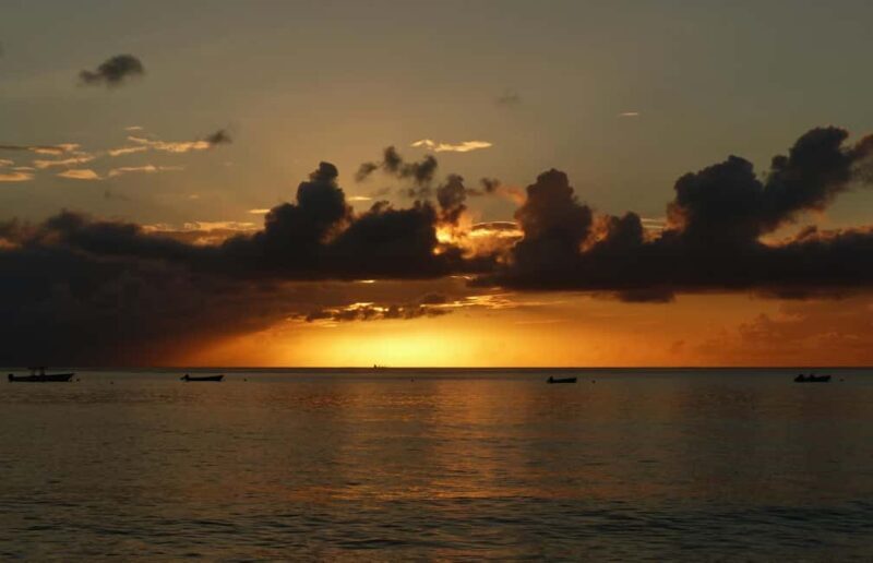 Bridgetown: Barbados Coastline Sunset Luxury Cruise - An Introduction to the Barbados Coastline Sunset Luxury Cruise