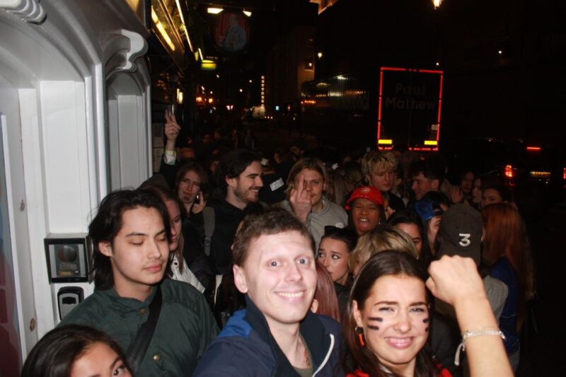 Brighton: Bar Crawl of Five Venues With Drink Deals & Shots - Experience Highlights