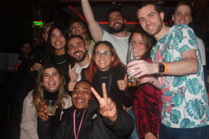 Brighton: Bar Crawl of Five Venues With Drink Deals & Shots - Importance of Advance Booking