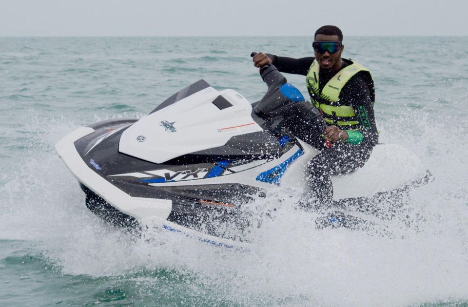 Brighton: Jetski Ride - Participant Requirements and Restrictions