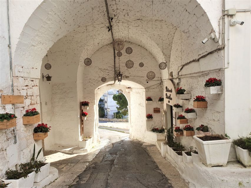 Brindisi: Alberobello, Locorotondo & Ostuni Tour With Brunch - Booking Information