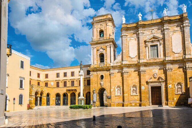 Brindisi Walking Tour with Audio and Written Guide by a Local - What Makes This Tour Special